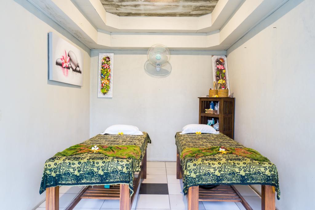 Grand Sea View Lembongan Hotel Nusa Lembongan  Exterior photo